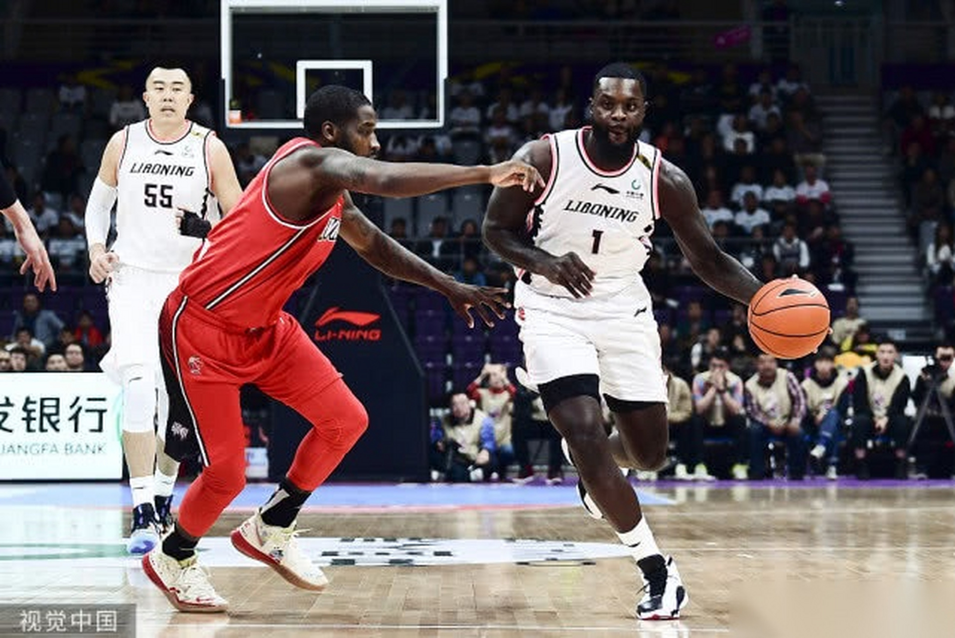 包含今晚意甲传出新动向，斯图加特状态回暖，管理层表态——球迷炸锅，细节决定成败的词条